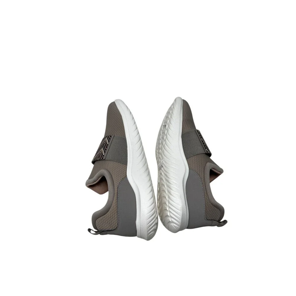 Clarks Shoes Women's Size 11 W Taupe Chevron Cloudsteppers Slip On